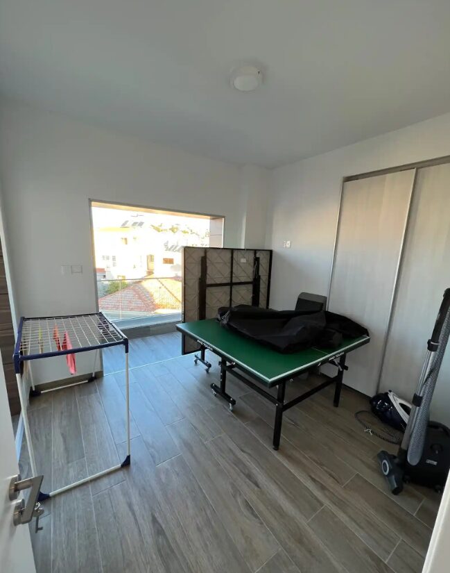 Penthouse with 2 bedrooms in mesa-geitonia, Cyprus [ID: 0602-232095]