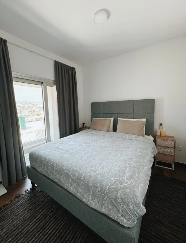 Penthouse with 2 bedrooms in mesa-geitonia, Cyprus [ID: 0602-232095]