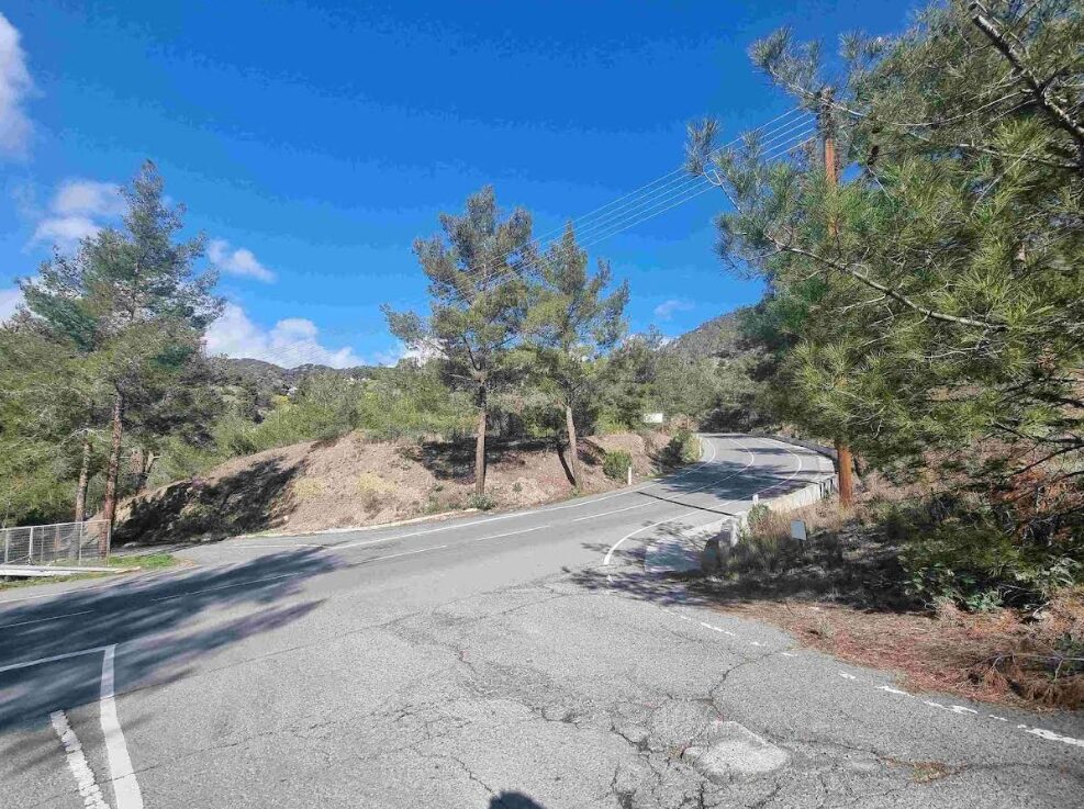 Land in moniatis, Cyprus [ID: 0602-232151]