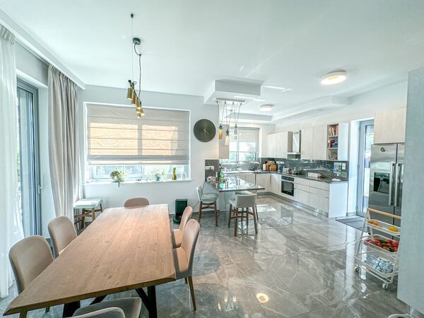 houses в germasogeia, Кіпр, 248.00м²