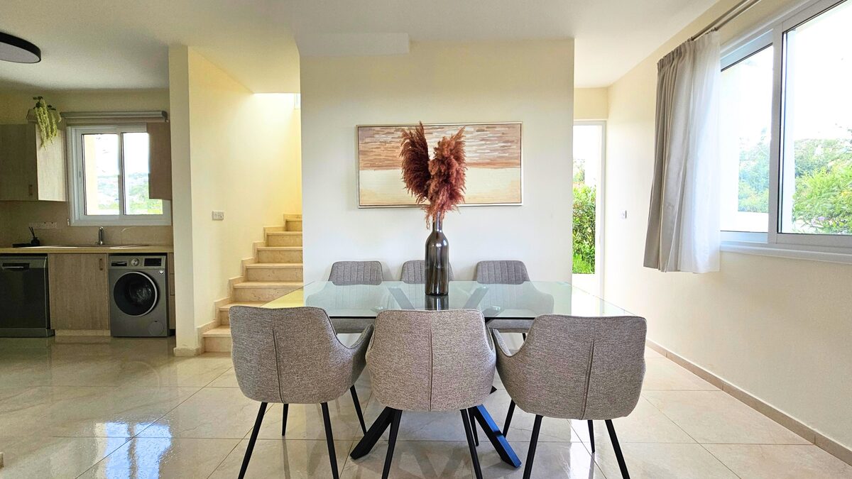 houses z 3 sypialniami, 136.00m² w pegeia, Cypr [ID: 0602-232354]