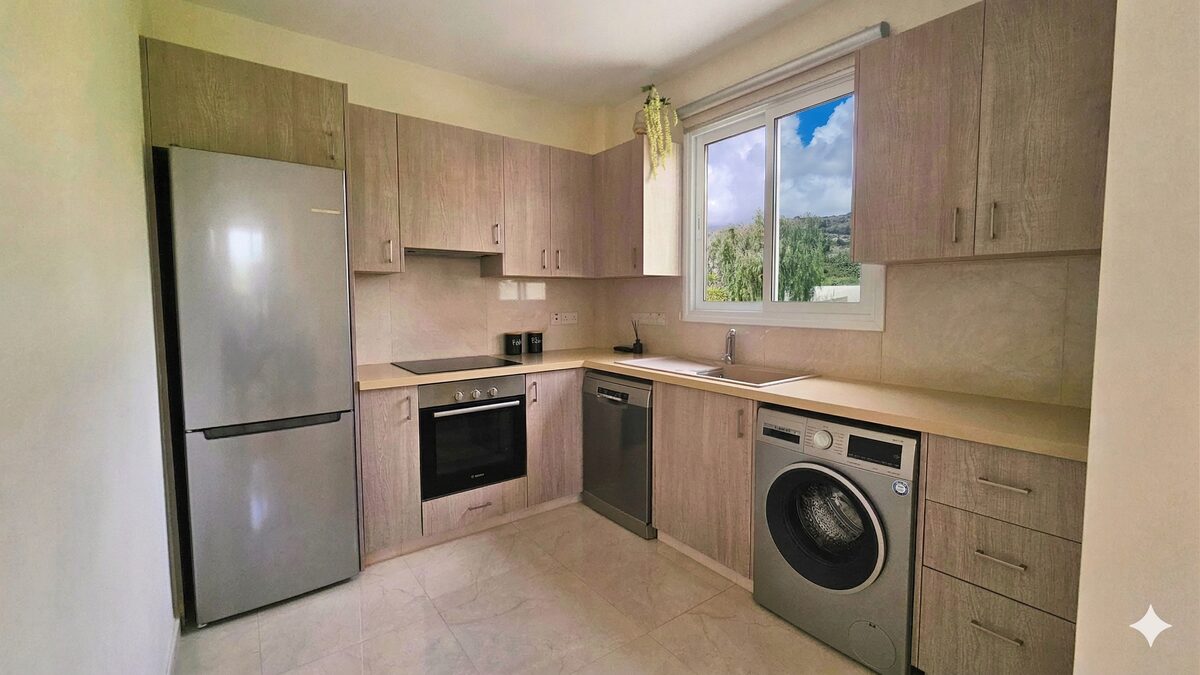 houses z 3 sypialniami, 136.00m² w pegeia, Cypr [ID: 0602-232354]