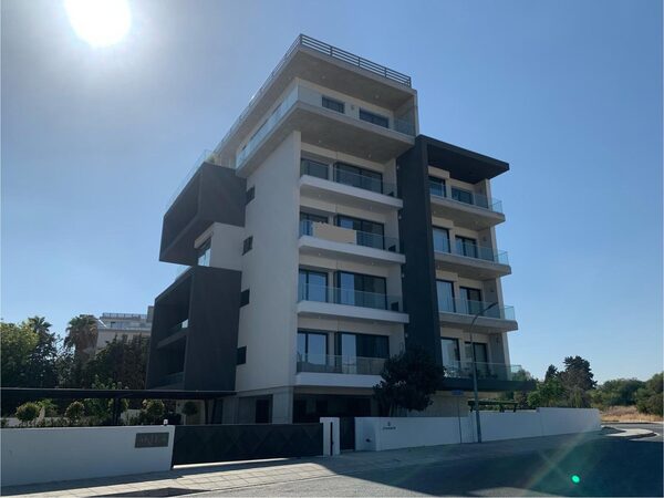 Apartament — Agios Athanasios, Limassol, Cypr ID 0602-232755