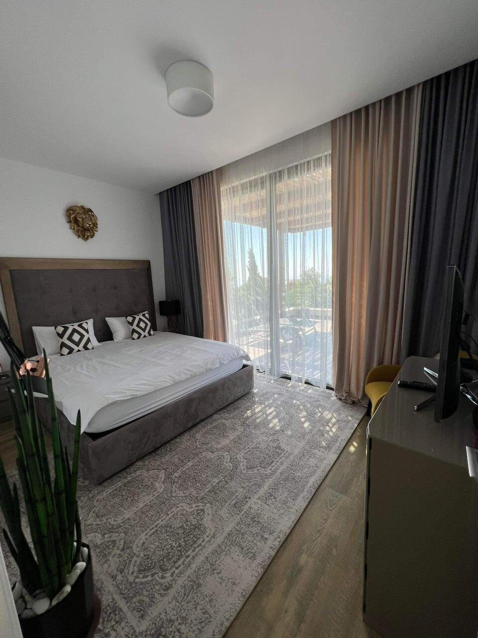 houses with 4 bedrooms in aphrodite-hills-kouklia, Cyprus [ID: 0602-233056]