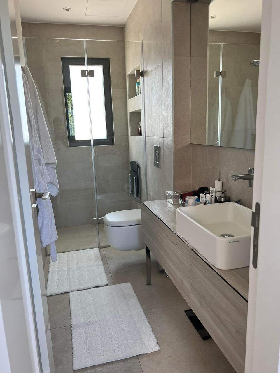 houses with 4 bedrooms in aphrodite-hills-kouklia, Cyprus [ID: 0602-233056]