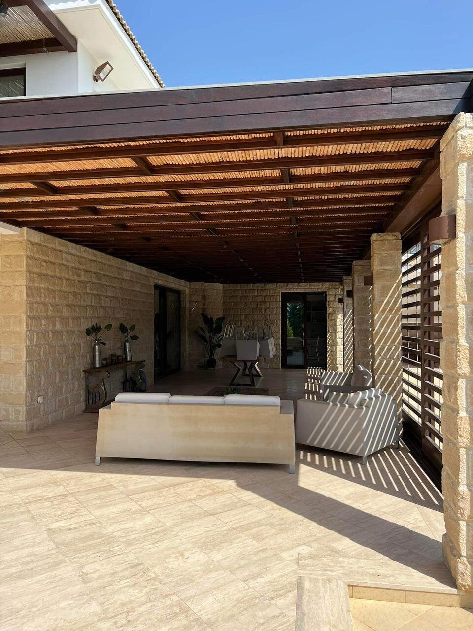 houses with 4 bedrooms in aphrodite-hills-kouklia, Cyprus [ID: 0602-233056]