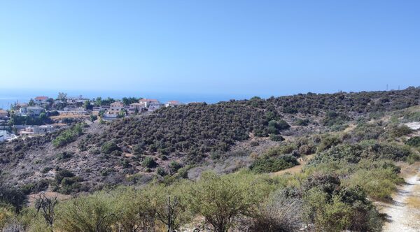 Land in agios-tychon, Cyprus