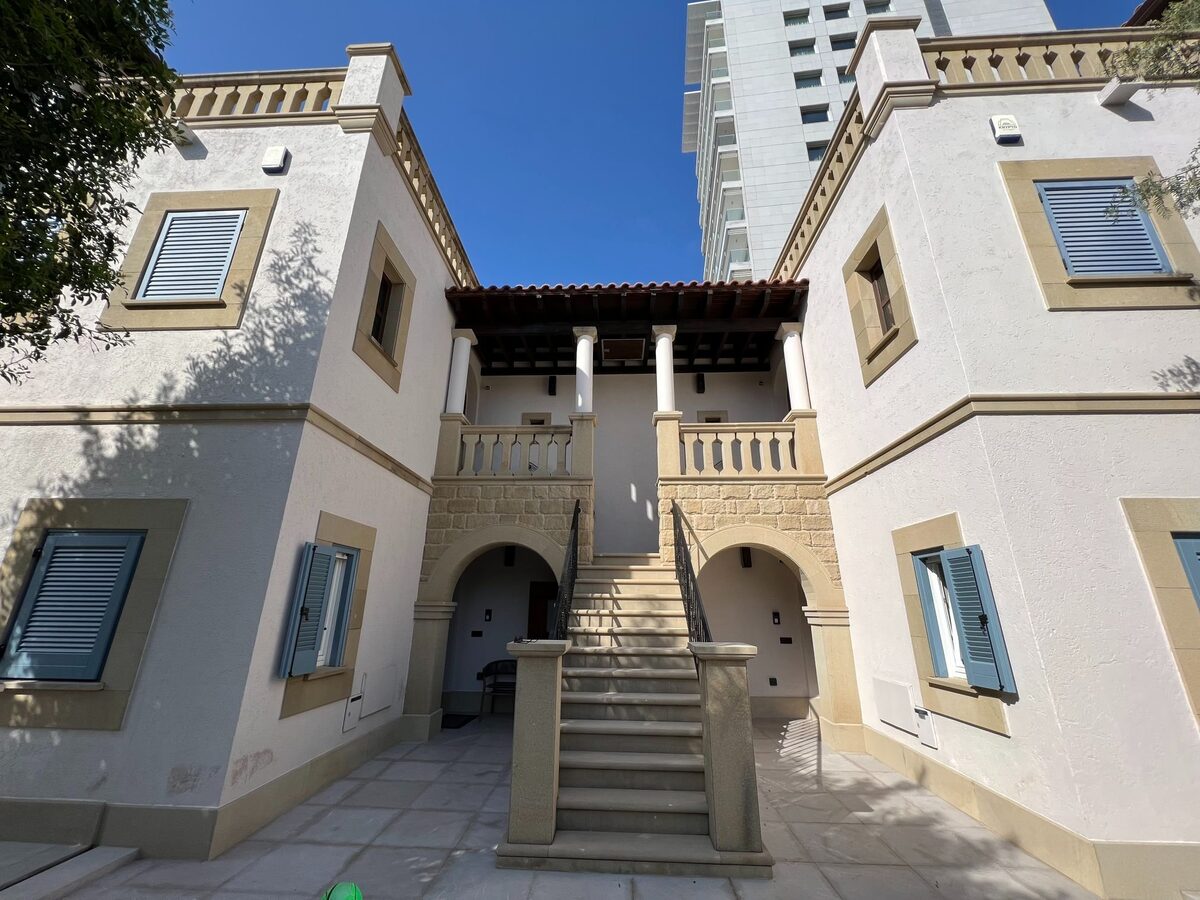 Квартира з 2 спальнями, 102.00м² в pyrgos-tourist-area, Кіпр [ID: 0602-233306]