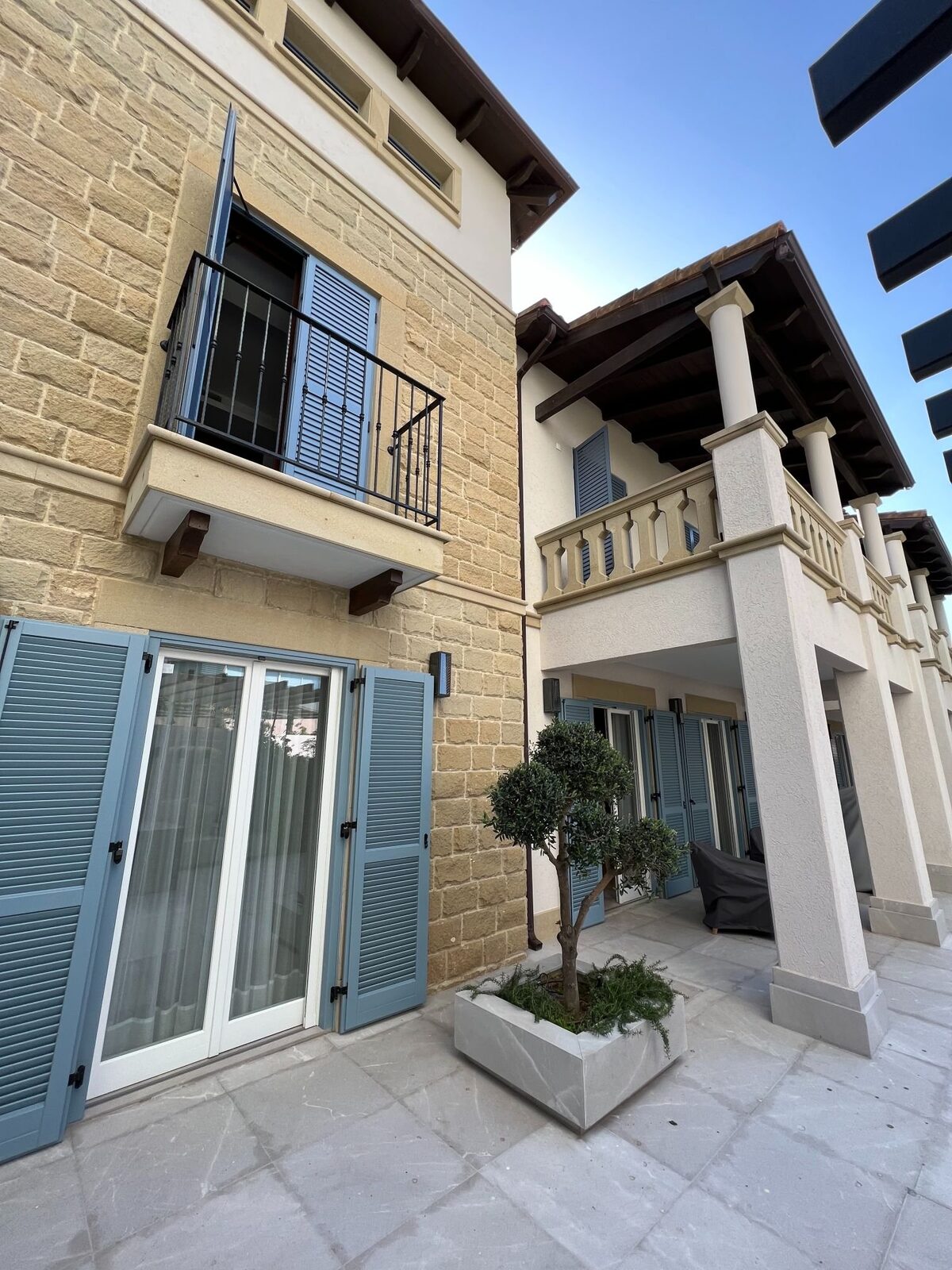 Квартира з 2 спальнями, 102.00м² в pyrgos-tourist-area, Кіпр [ID: 0602-233306]