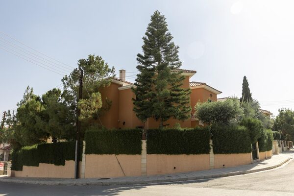 houses в mouttagiaka, Кіпр, 430.00м²