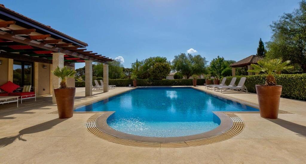 houses с 5 спальнями в aphrodite-hills-kouklia, Кипр [ID: 0602-233414]