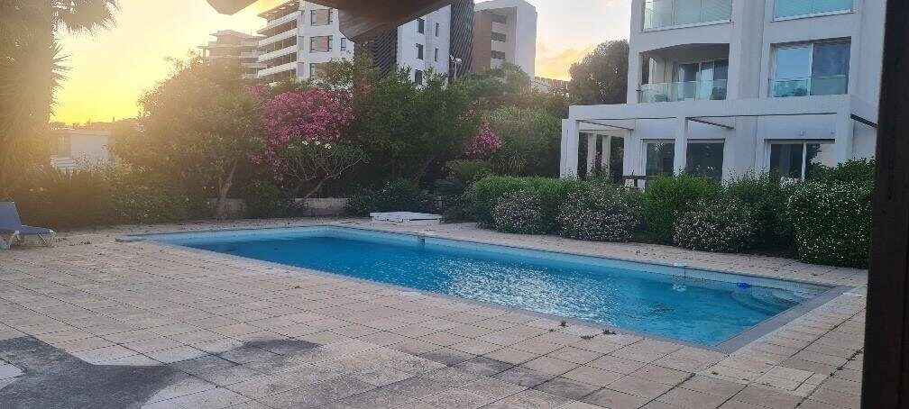 Apartament z 2 sypialniami, 66.00m² w agios-tychon-tourist-area, Cypr [ID: 0602-233507]