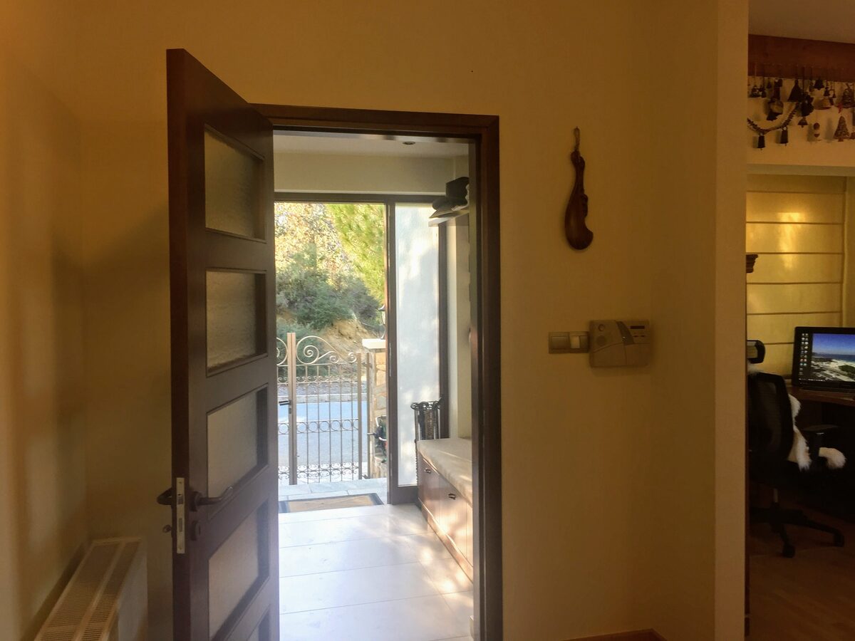 houses with 4 bedrooms in trimiklini, Cyprus [ID: 0602-233893]
