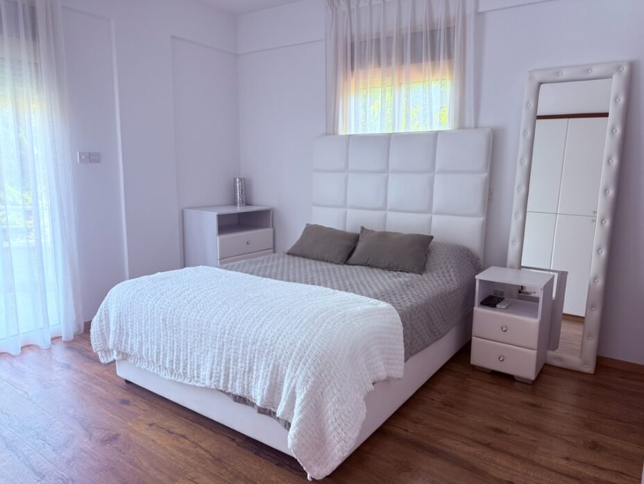 Willa z 5 sypialniami w pyrgos-tourist-area, Cypr [ID: 0602-234160]