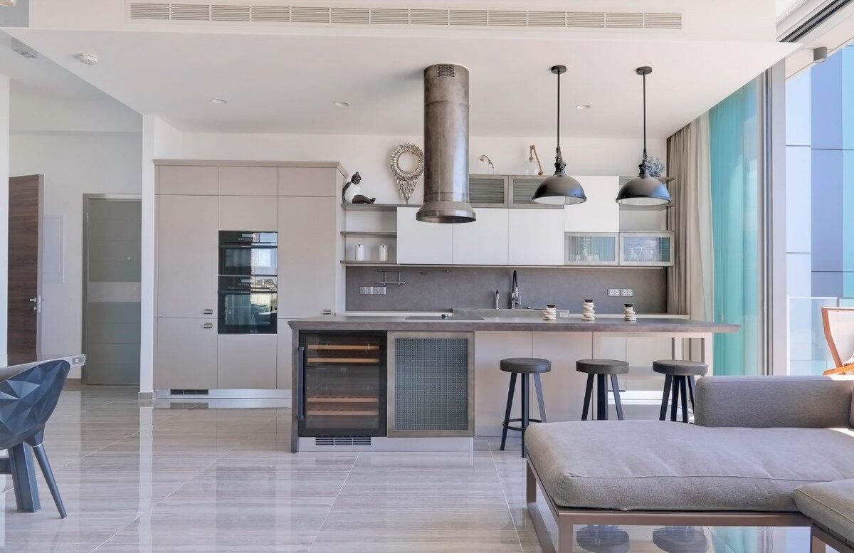 Apartment with 3 bedrooms, 138.00m² in agios-tychon-tourist-area, Cyprus [ID: 0602-234225]