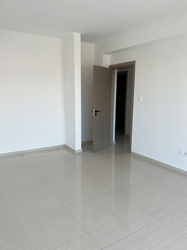 Penthouse w finikoudes, Cypr - obraz 17