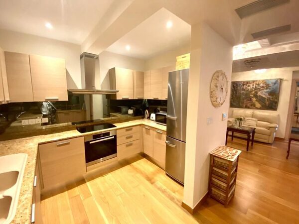 Квартира в agios-tychon-tourist-area, Кипр, 150.00м² - изображение 10