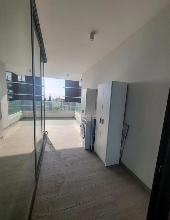 Apartament z 3 sypialniami, 131.00m² w agios-athanasios, Cypr [ID: 0602-235153]