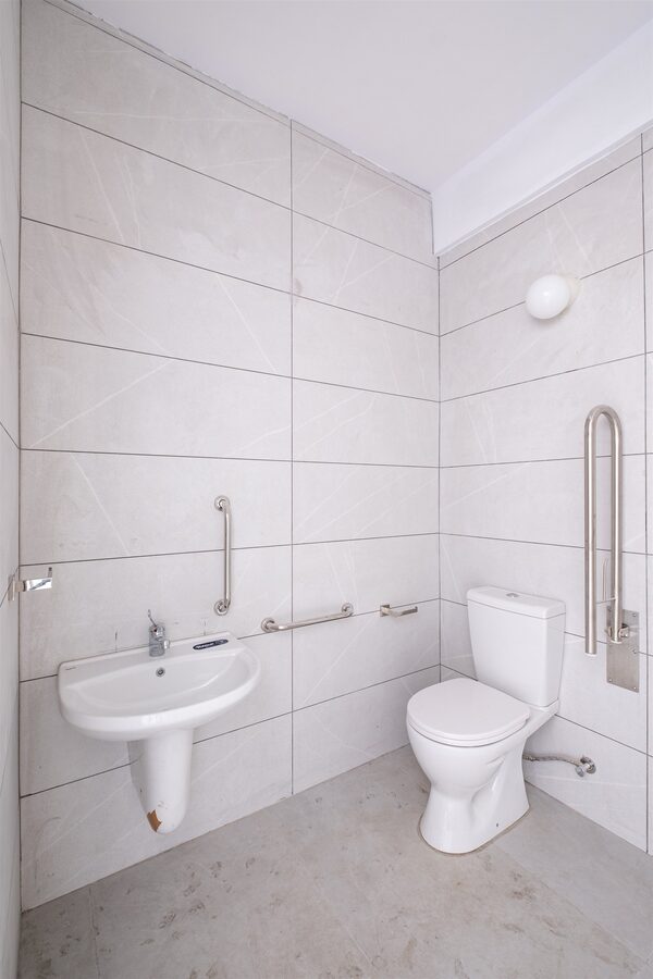 Przestrzeń komercyjna w strovolos, Cypr, 85.00m² - obraz 11