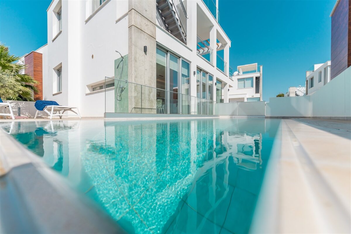 Willa z 5 sypialniami, 225.00m² w oroklini, Cypr [ID: 0602-235233]