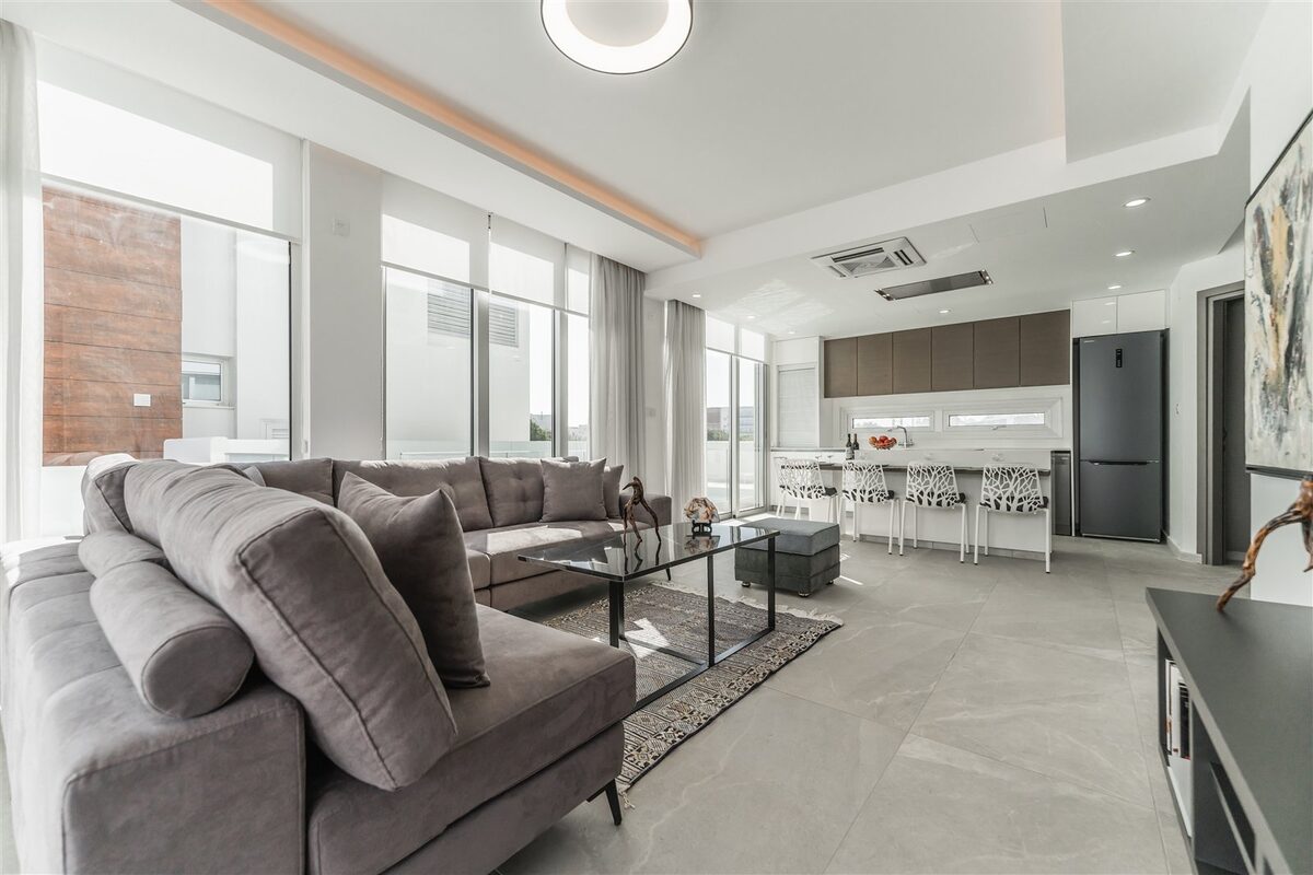 Willa z 5 sypialniami, 225.00m² w oroklini, Cypr [ID: 0602-235233]