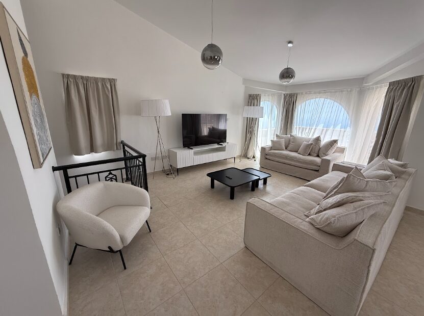 Вилла с 5 спальнями, 280.00м² в tala, Кипр [ID: 0602-235325]