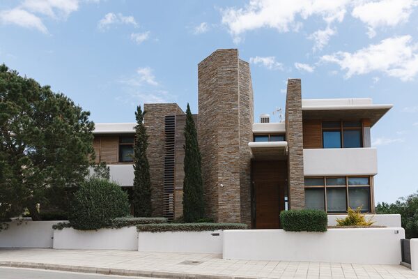 houses в agios-athanasios, Кіпр, 500.00м²