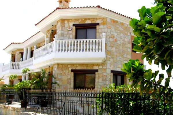 houses w agia-fyla, Cypr - obraz 8