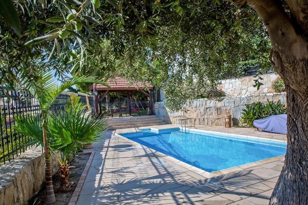 houses w agia-fyla, Cypr - obraz 12