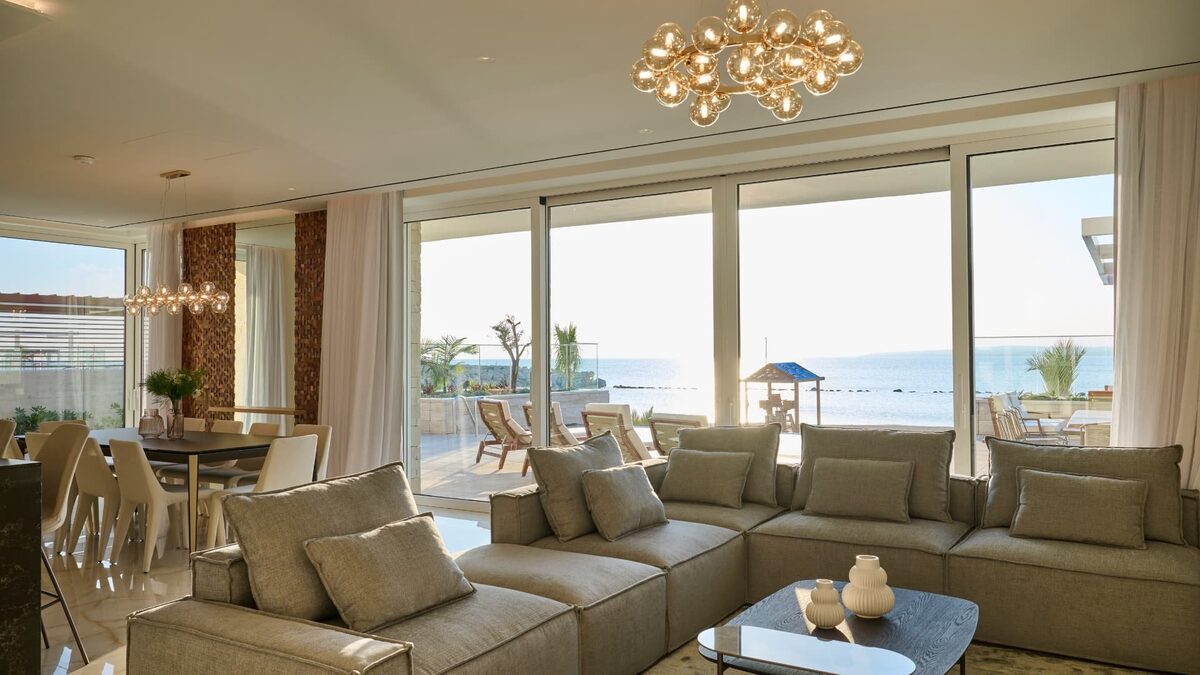 Willa z 5 sypialniami, 582.00m² w agia-napa, Cypr [ID: 0602-235620]