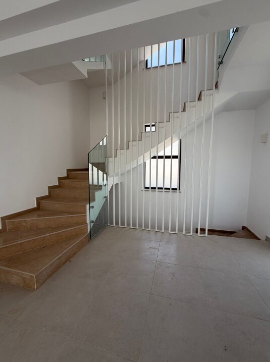 houses з 4 спальнями, 207.86м² в agios-athanasios, Кіпр [ID: 0602-235736]
