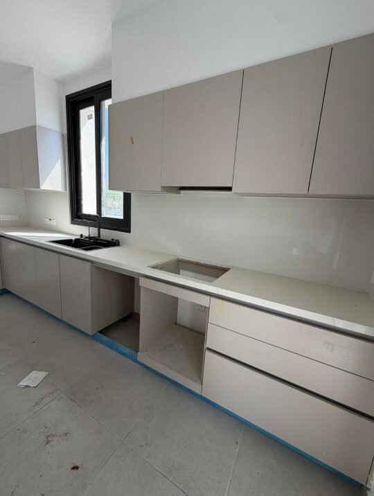 houses з 4 спальнями, 207.86м² в agios-athanasios, Кіпр [ID: 0602-235736]