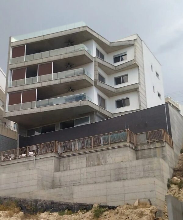 rentable-property w panthea, Cypr
