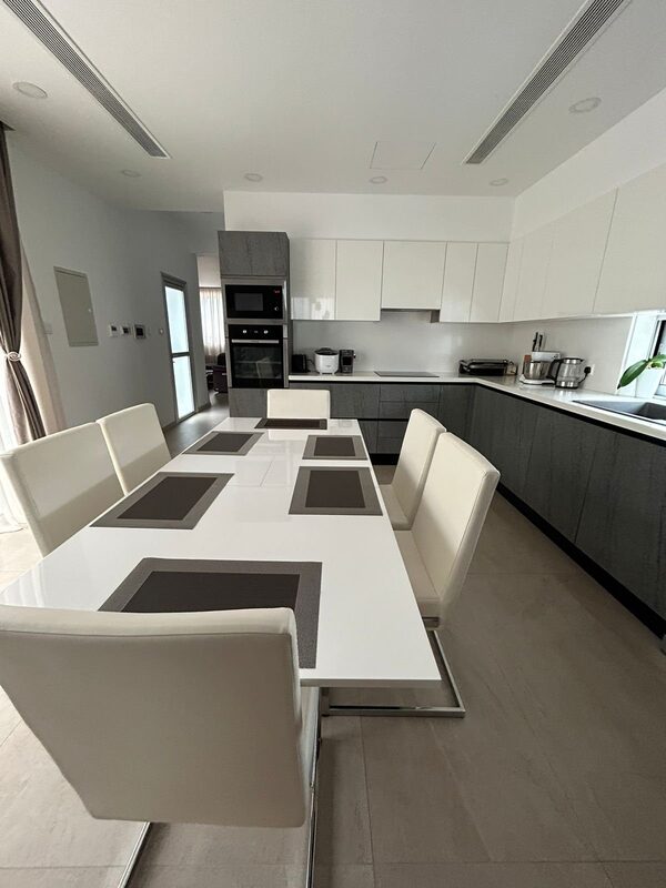 houses w oroklini, Cypr, 230.00m²