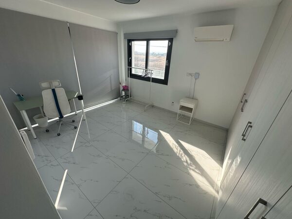 Willa w livadia, Cypr, 180.00m² - obraz 14
