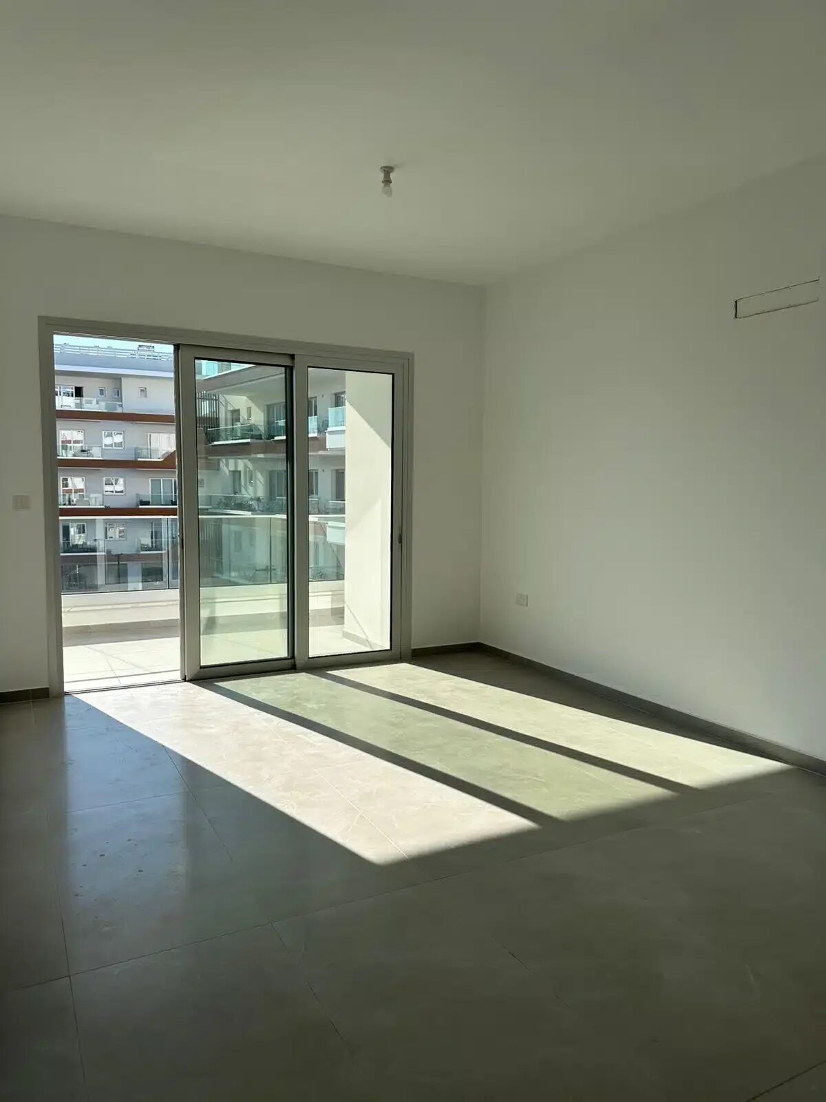 Apartament z 2 sypialniami, 73.00m² w zakaki, Cypr [ID: 0602-236015]
