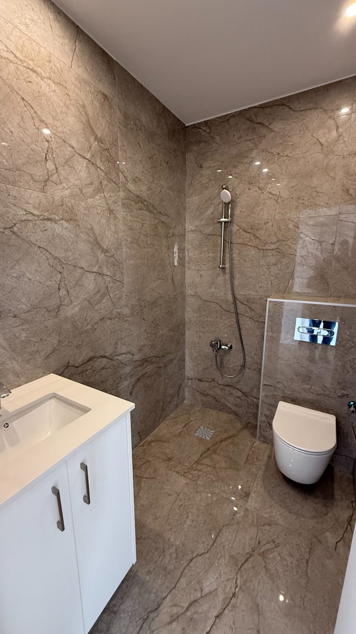 Apartament z 2 sypialniami, 85.00m² w agios-athanasios, Cypr [ID: 0602-236121]