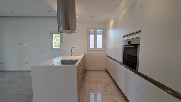 houses w limassol-marina, Cypr - obraz 16