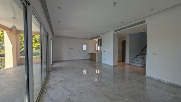 houses w limassol-marina, Cypr - obraz 5