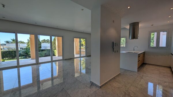 houses w limassol-marina, Cypr - obraz 7