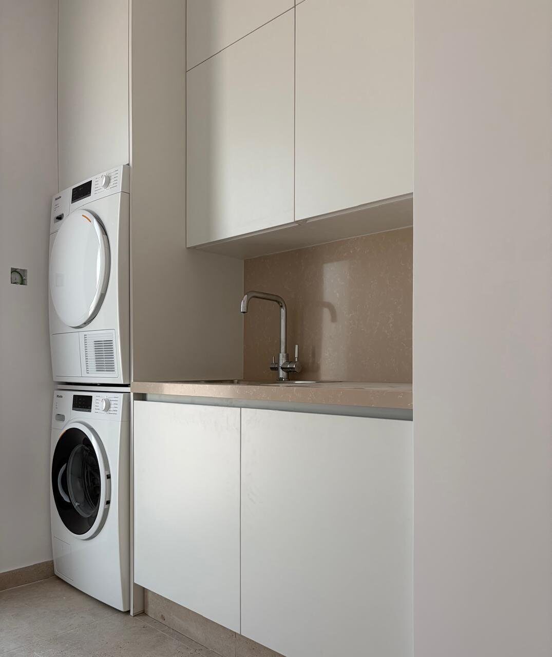 houses z 3 sypialniami, 255.00m² w kouklia, Cypr [ID: 0602-236868]