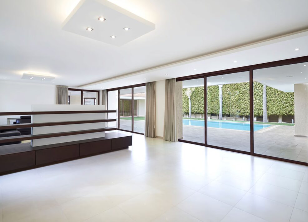 houses with 5 bedrooms in strovolos, Cyprus [ID: 0602-236993]
