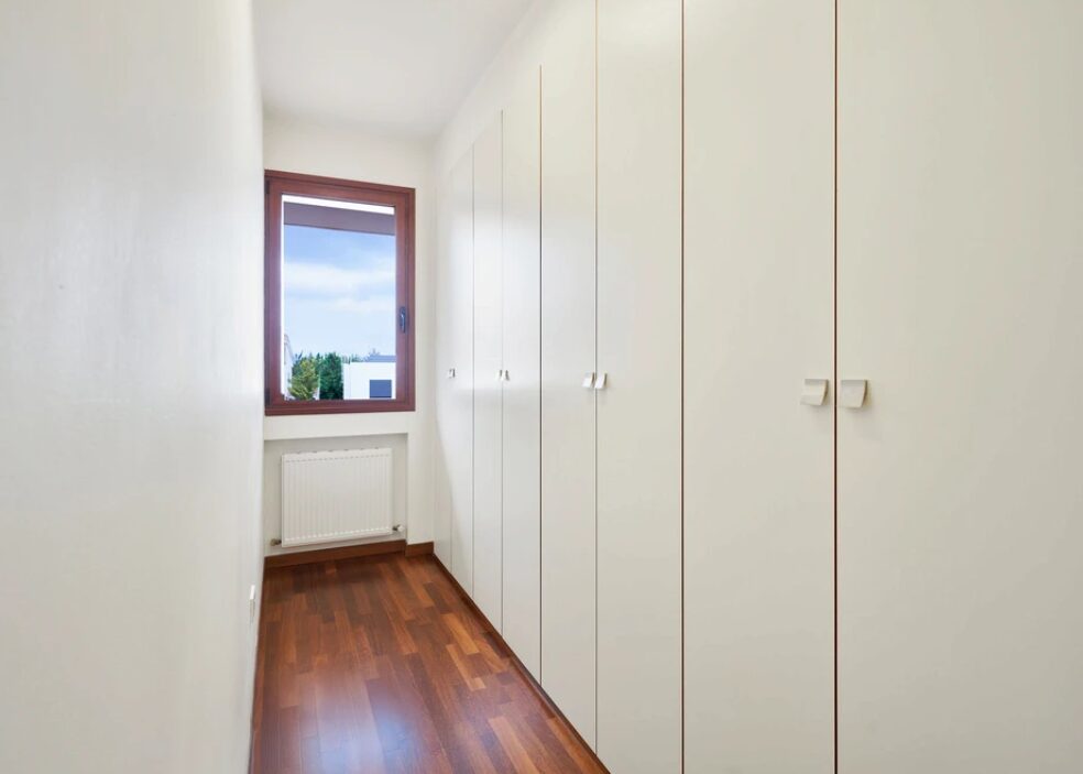 houses with 5 bedrooms in strovolos, Cyprus [ID: 0602-236993]