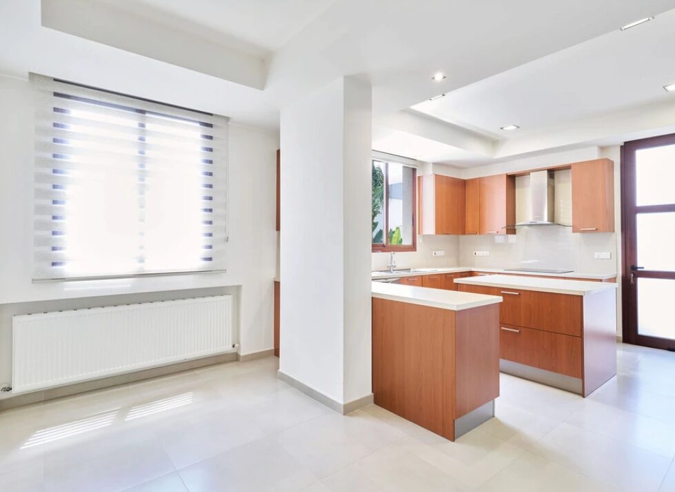 houses with 5 bedrooms in strovolos, Cyprus [ID: 0602-236993]