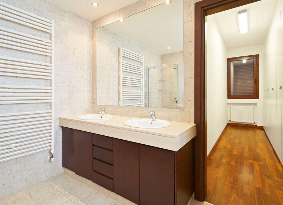 houses with 5 bedrooms in strovolos, Cyprus [ID: 0602-236993]