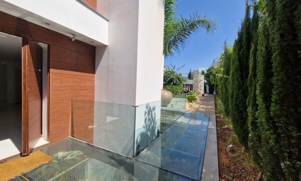 houses w agia-napa, Cypr - obraz 19