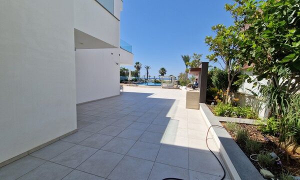 houses w agia-napa, Cypr - obraz 12