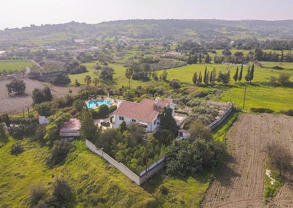 houses w parekklisia, Cypr, 443.00m² - obraz 3
