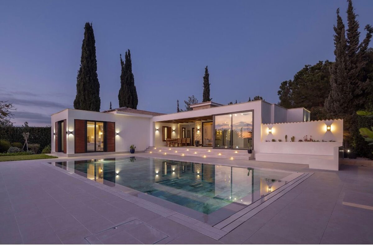 houses with 4 bedrooms in aphrodite-hills-kouklia, Cyprus [ID: 0602-237346]