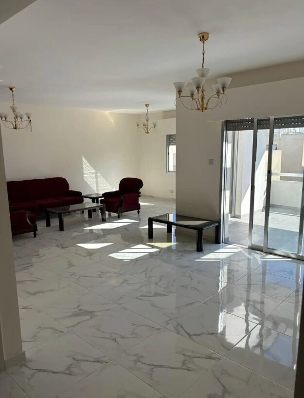 Penthouse with 5 bedrooms, 166.00m² in neapolis, Cyprus [ID: 0602-237403]